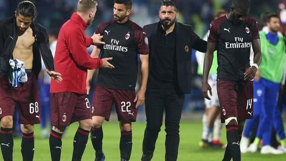 TA：利物浦签不下伊萨克也不会盲目买人；斯洛特想补充中后卫