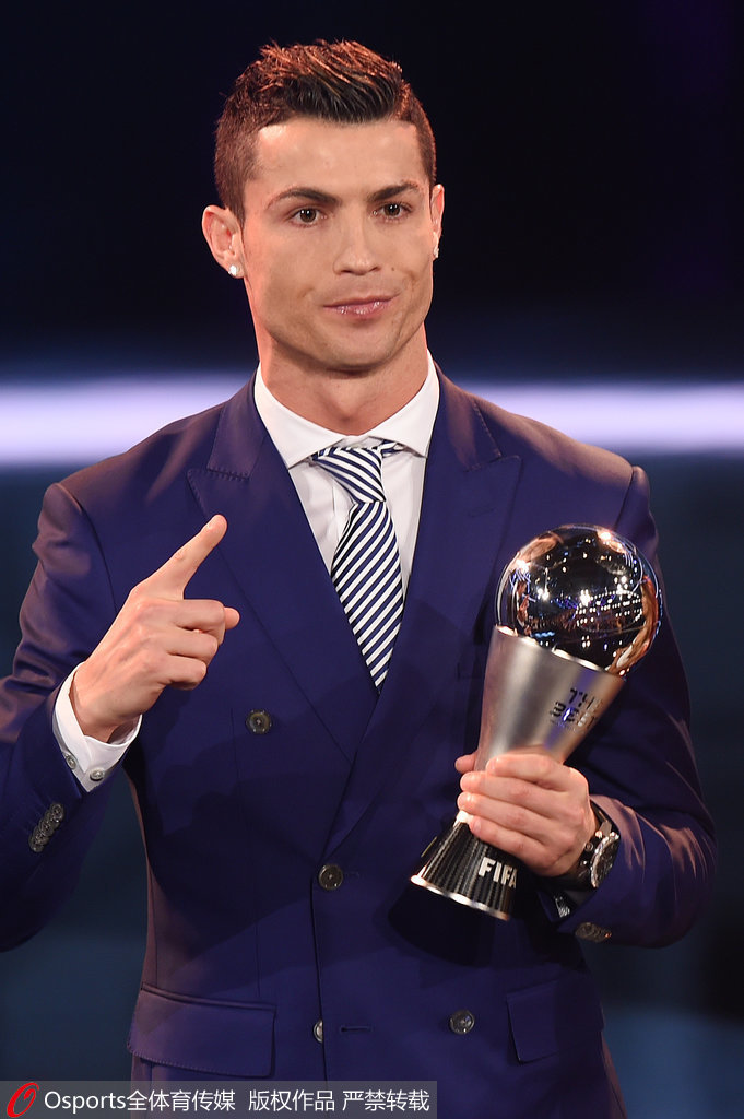 感动！邱贻可回看与莎莎点滴，慈父眼神，最有爱师徒，成就彼此