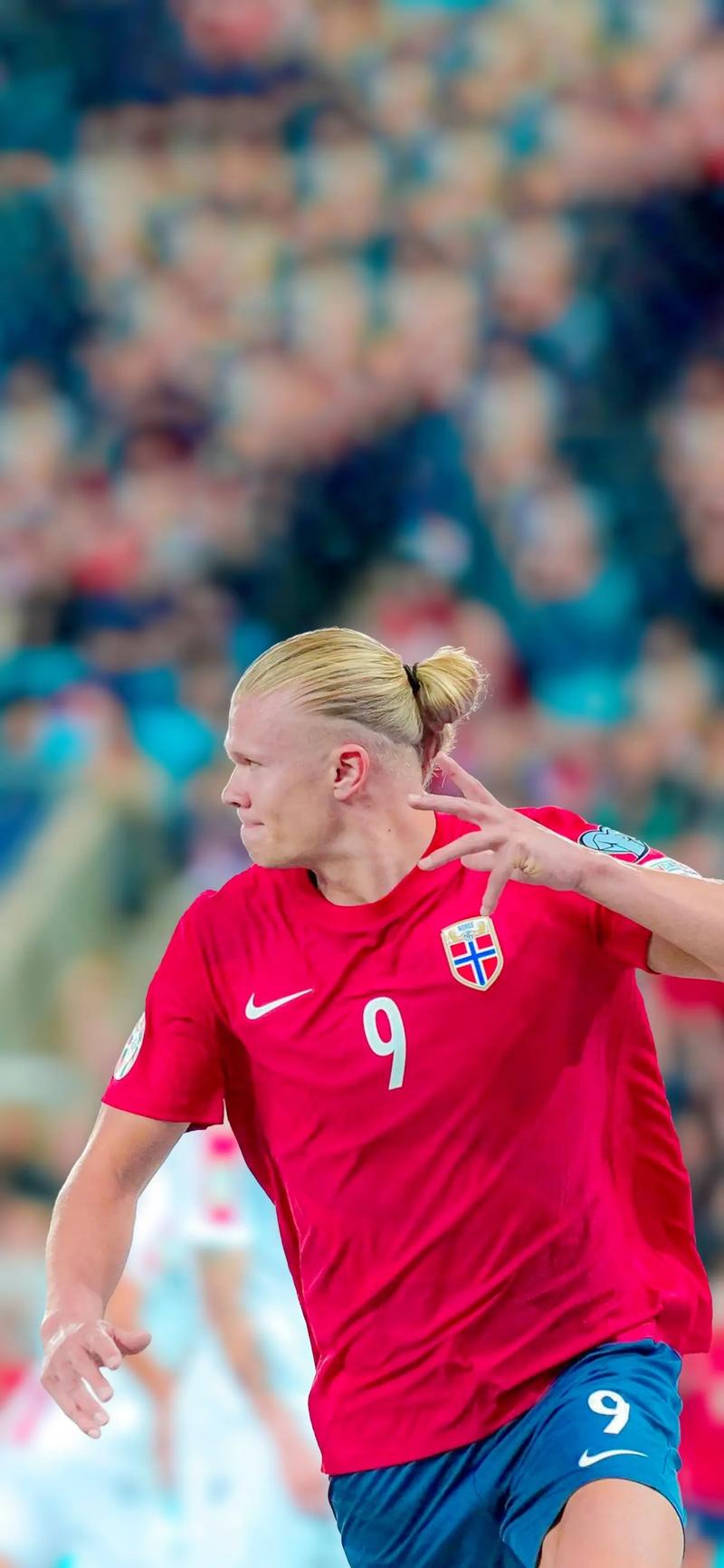 国王杯战报：里克尔梅帽子戏法，贝蒂斯4-1托伦CF