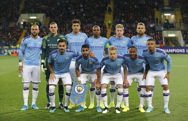 日本队2026年世界杯球衣：深蓝色底色+浅蓝色波浪状图案