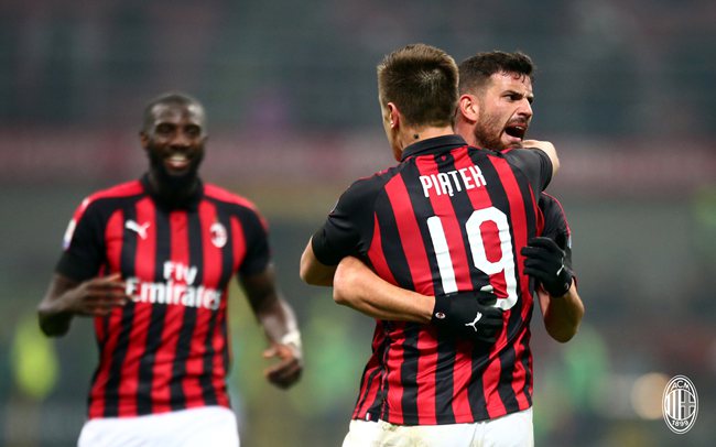 天空：维萨未随布伦特福德前往客场参加比赛，他仍渴望离队