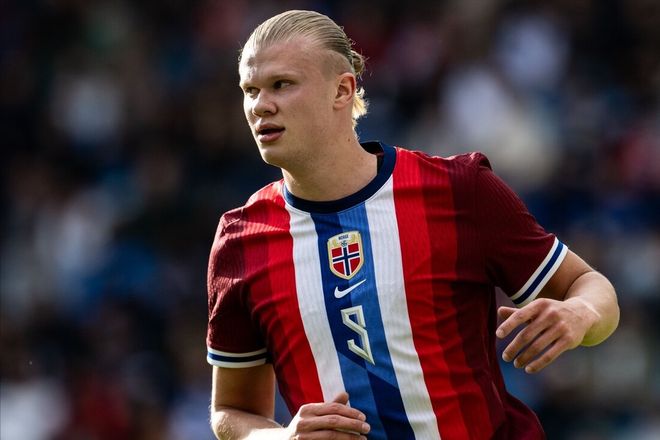 二人都是脖子以下世界级，巴神问题不在脖子以上，内马尔问题脖子上、下都有